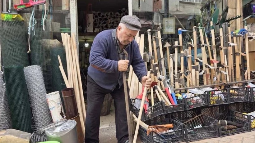 Bir ustalık daha göz göre göre yok oluyor! Bir zamanlar servet kazandırıyordu, şimdi çırağı bile bulunmuyor!