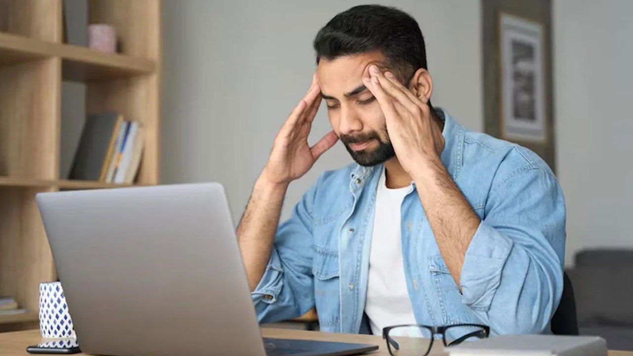 Bu baş ağrısı türü uykudan bile uyandırıyor