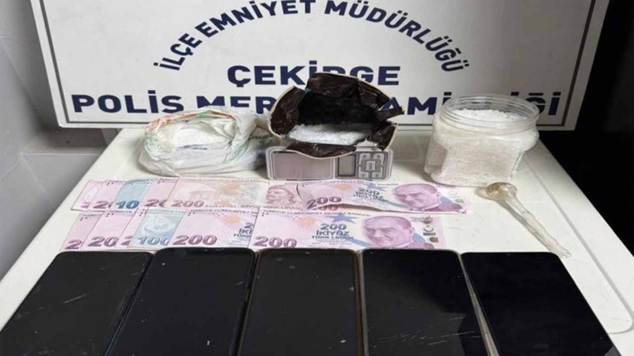 Bursa’da zehir tacirlerine ağır darbe! Kilolarca ölüm tuzağı ele geçirildi