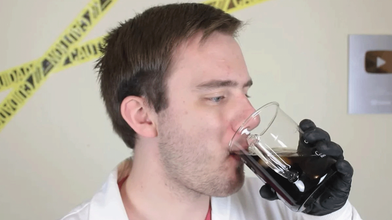 Coca Cola'nın sır gibi saklanan 130 yıllık tarifini çözdü