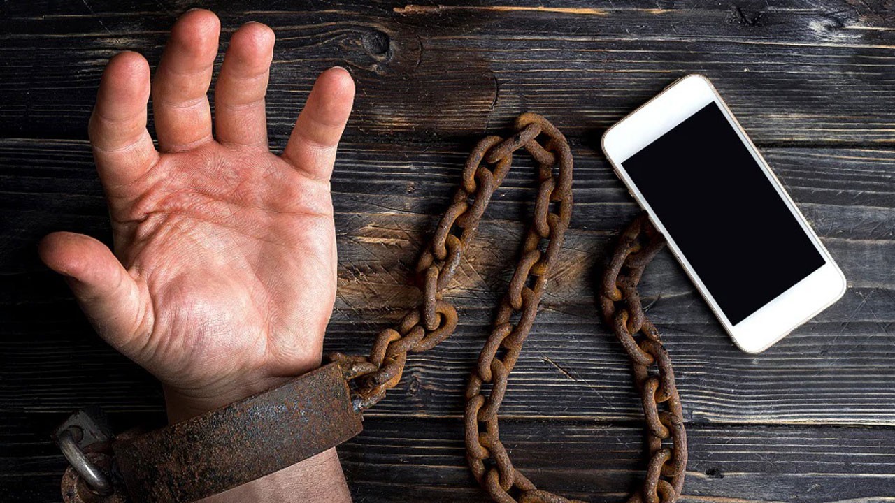 "Dijital amnezi" tehlikesi! Telefon hafızayı devre dışı bırakıyor