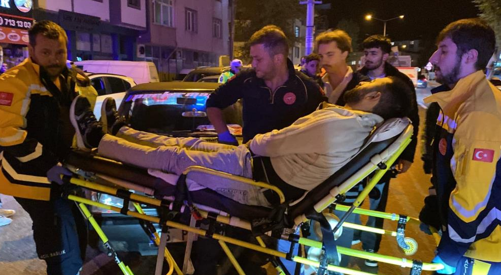 Direksiyon başında fenalaşınca refüje girdi