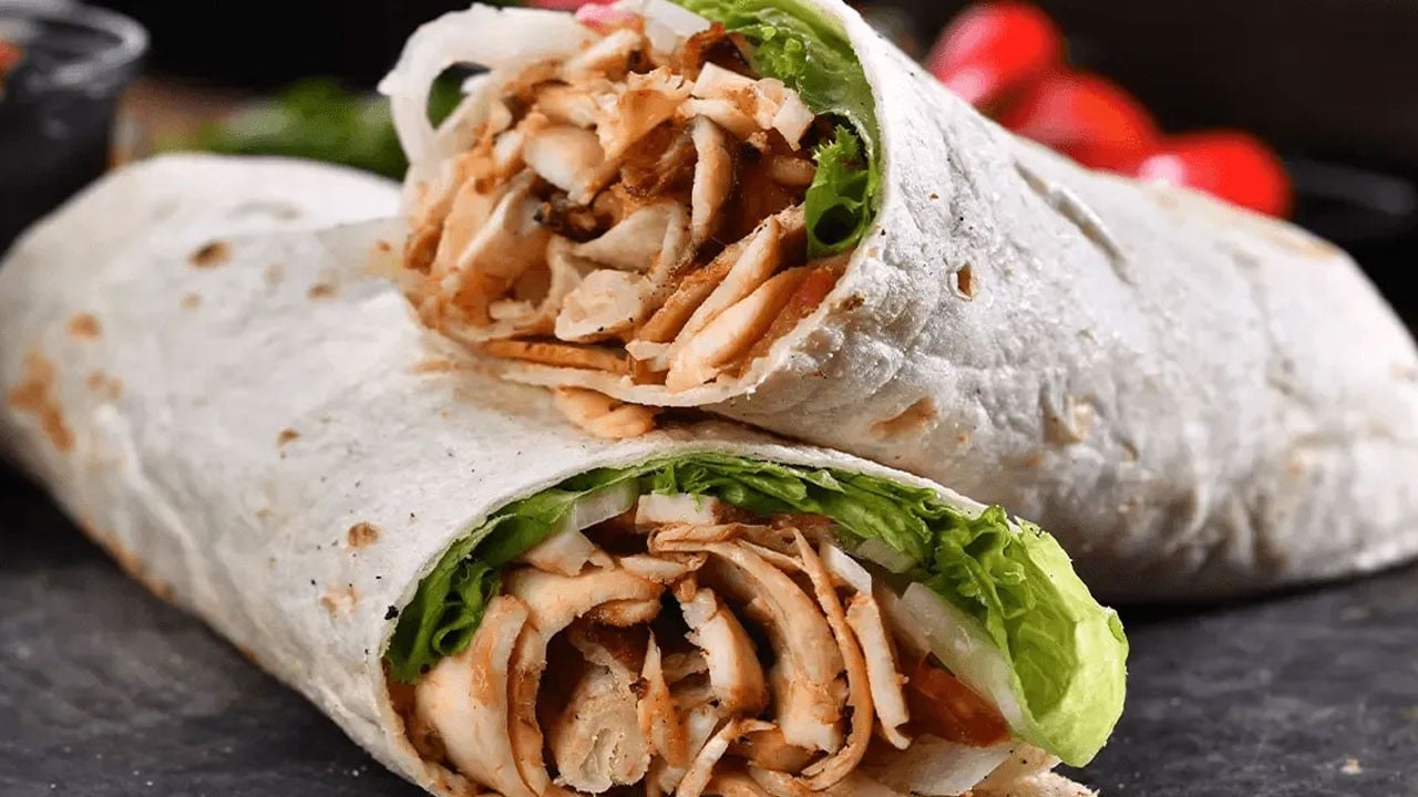 Döner yiyen 7 çocuk hastanelik oldu