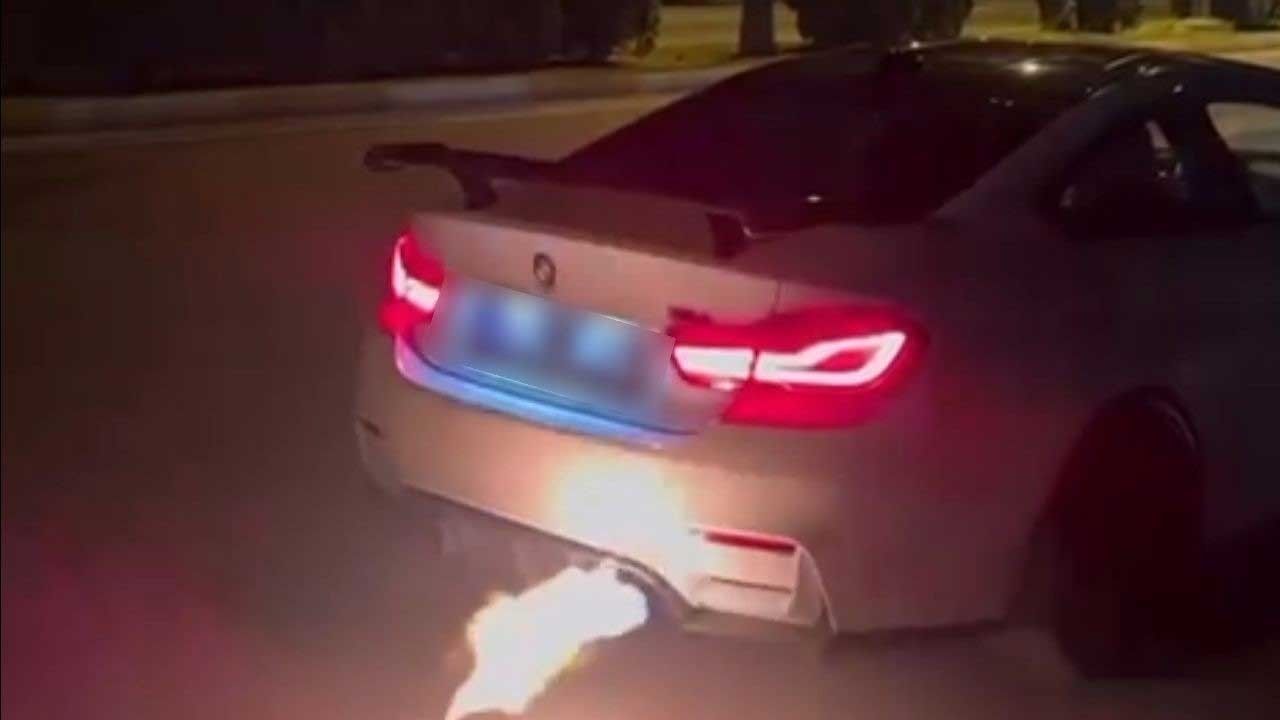 Egzozdan çıkardığı ateş yaktı