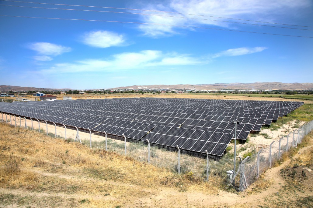Elazığ Belediyesi'nden Güneş Enerjisi hamlesi
