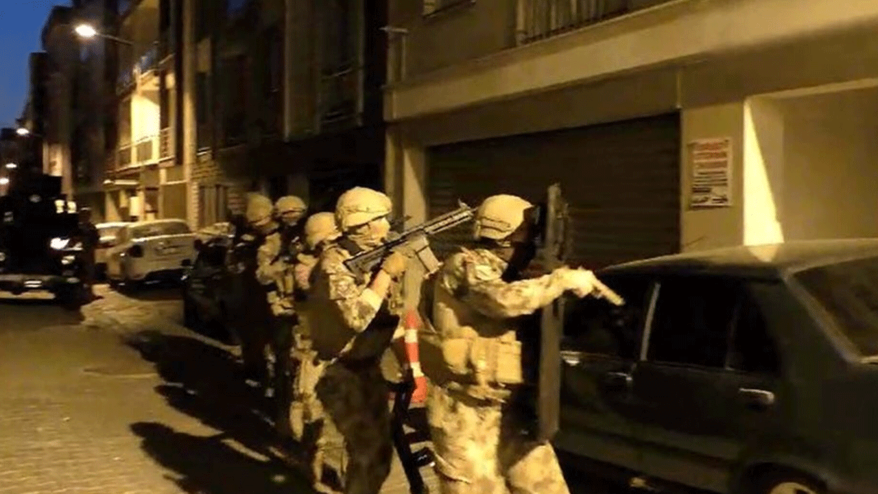 Eli kanlı terör örgütü DEAŞ'ın soluk borusu kesildi