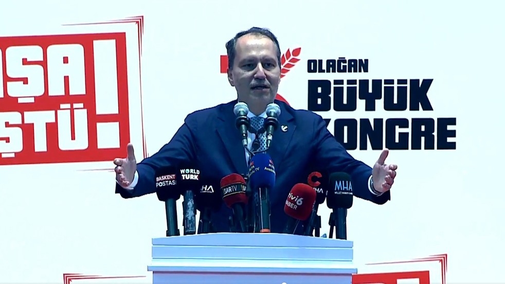 Erbakan: Yeniden büyük Türkiye'yi kuracağız