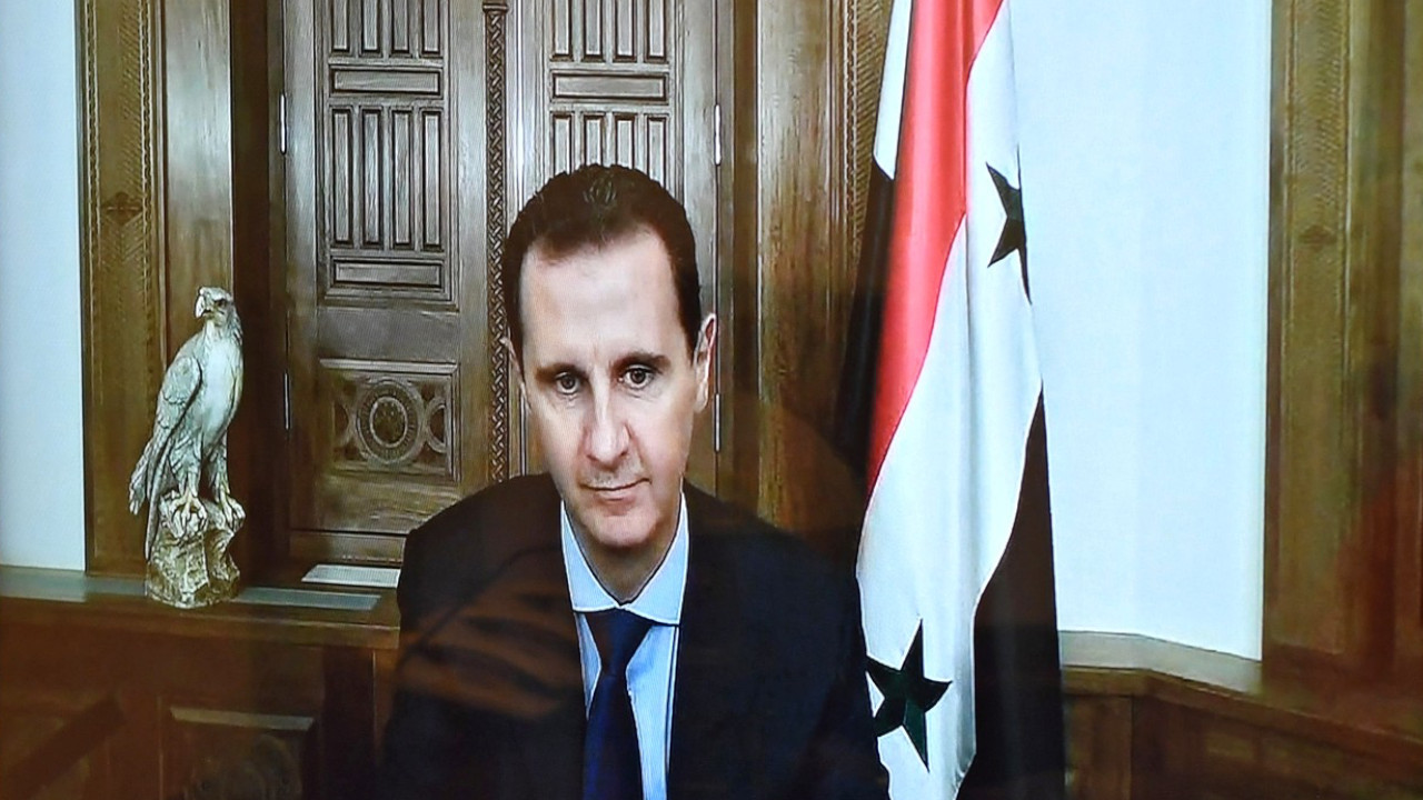 Esed rejiminin yöneticileri halktan çaldıkları ile Avrupa'da lüks hayat yaşıyor