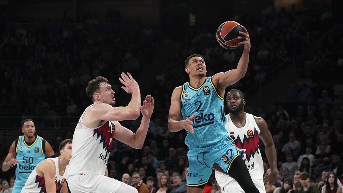 Fenerbahçe deplasmanda Baskonia'yı devirdi