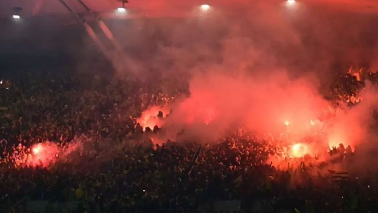 Fenerbahçe taraftarından görülmemiş hareket