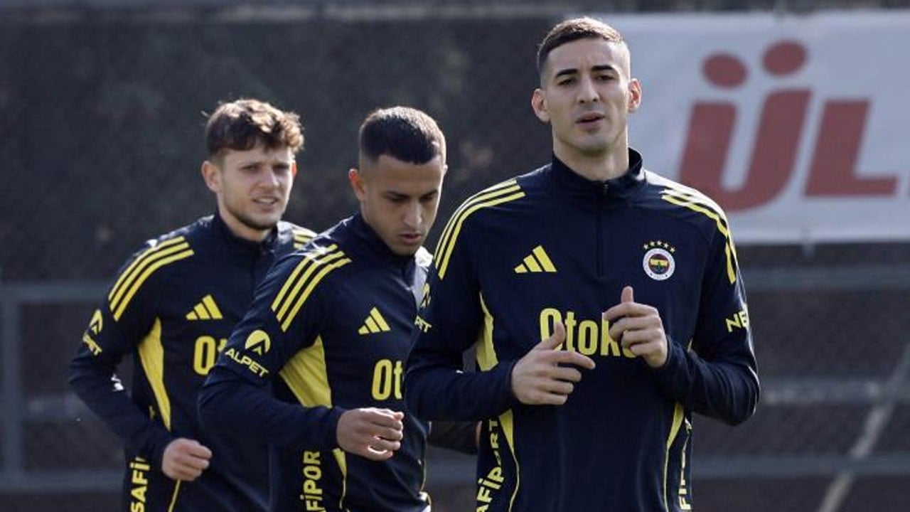 Fenerbahçe, Viktoria Plzen maçı hazırlıklarına start verdi