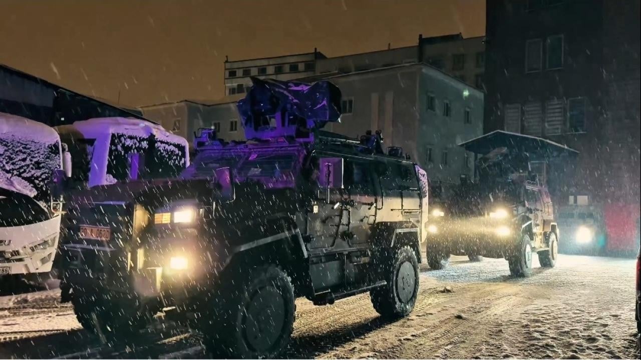 Hakkari'de uyuşturucu operasyonu: 14 şüpheli gözaltına alındı