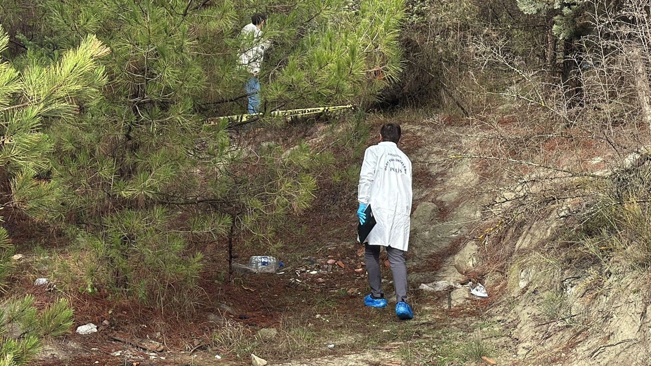 Hastaneye diye çıktı, ormanda ölü bulundu