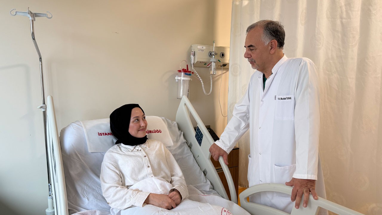 Hepimiz bu hatayı yapıyoruz! Genç kadının vücudunun yüzde 25'i yandı