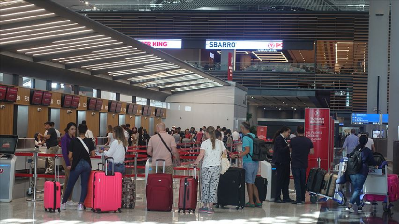 Herkes akın akın gidiyor: Vizesiz seyahat edilebilen ülkeler