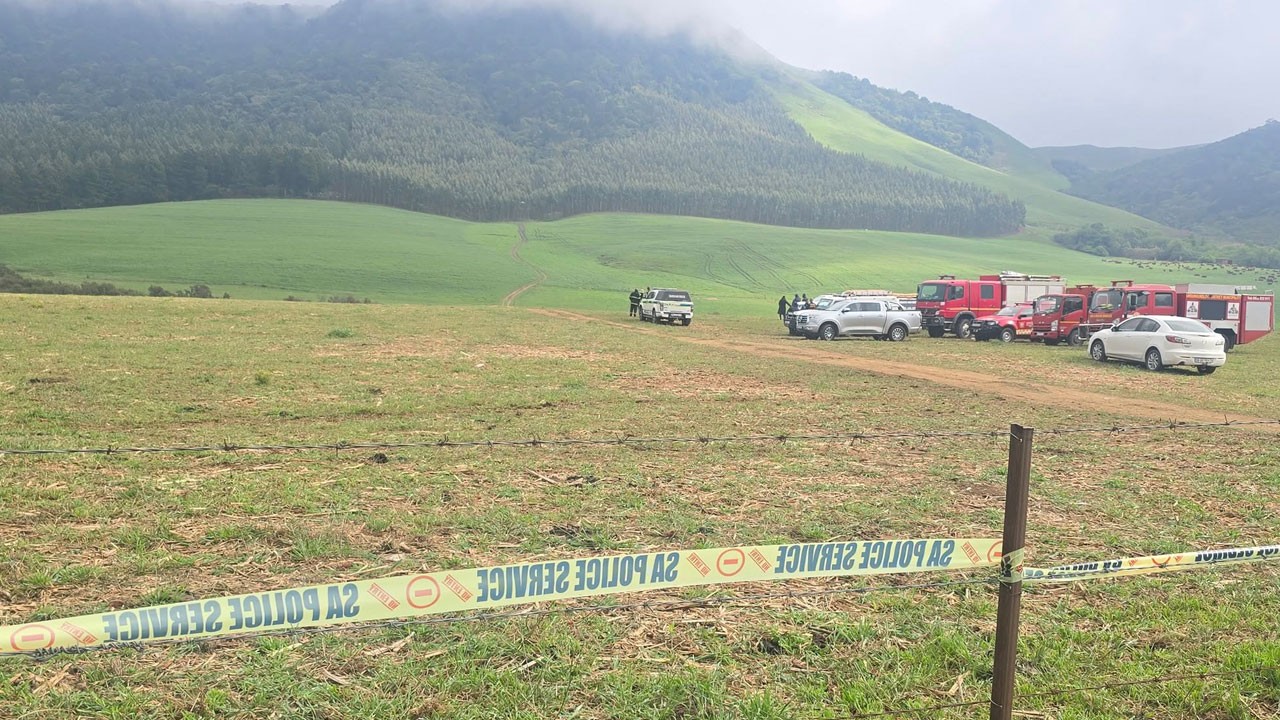 İki uçak peş peşe düştü! Pilotlar hayatını kaybetti