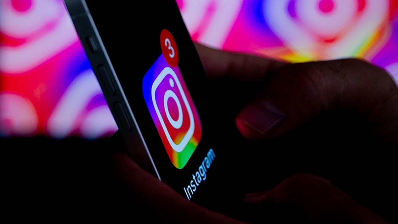 Instagram niye açılmıyor? Instagram çöktü mü, neden girmiyor?