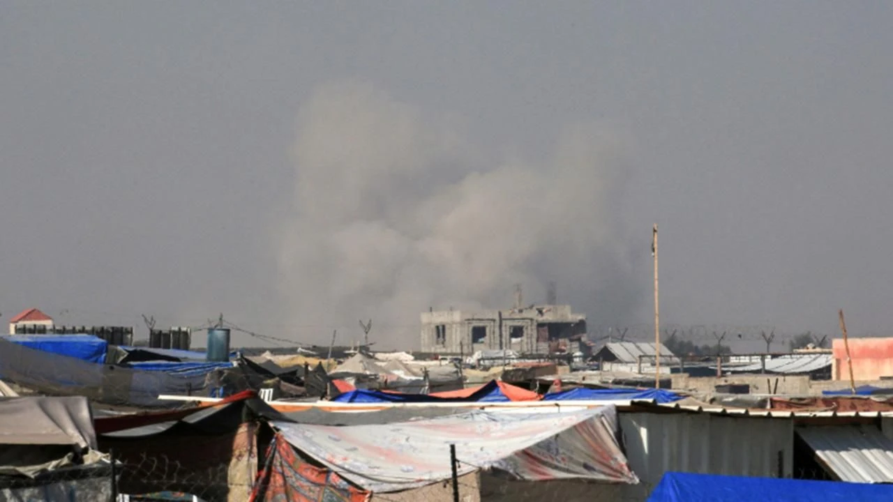 İsrail, ateşkese rağmen Gazze'ye saldırdı, konutlar havaya uçurdu!