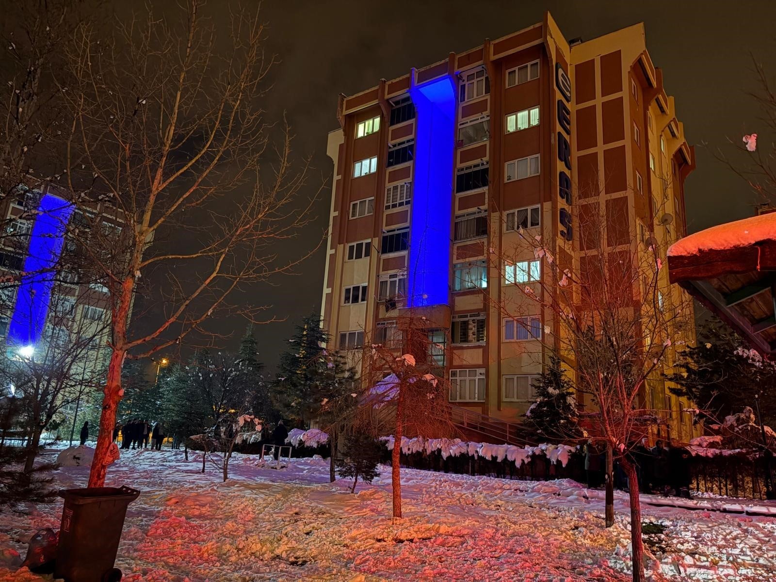 Kayseri’de karne faciası: 3 zayıfı olduğu için tartışan 15 yaşındaki genç hayata veda etti!