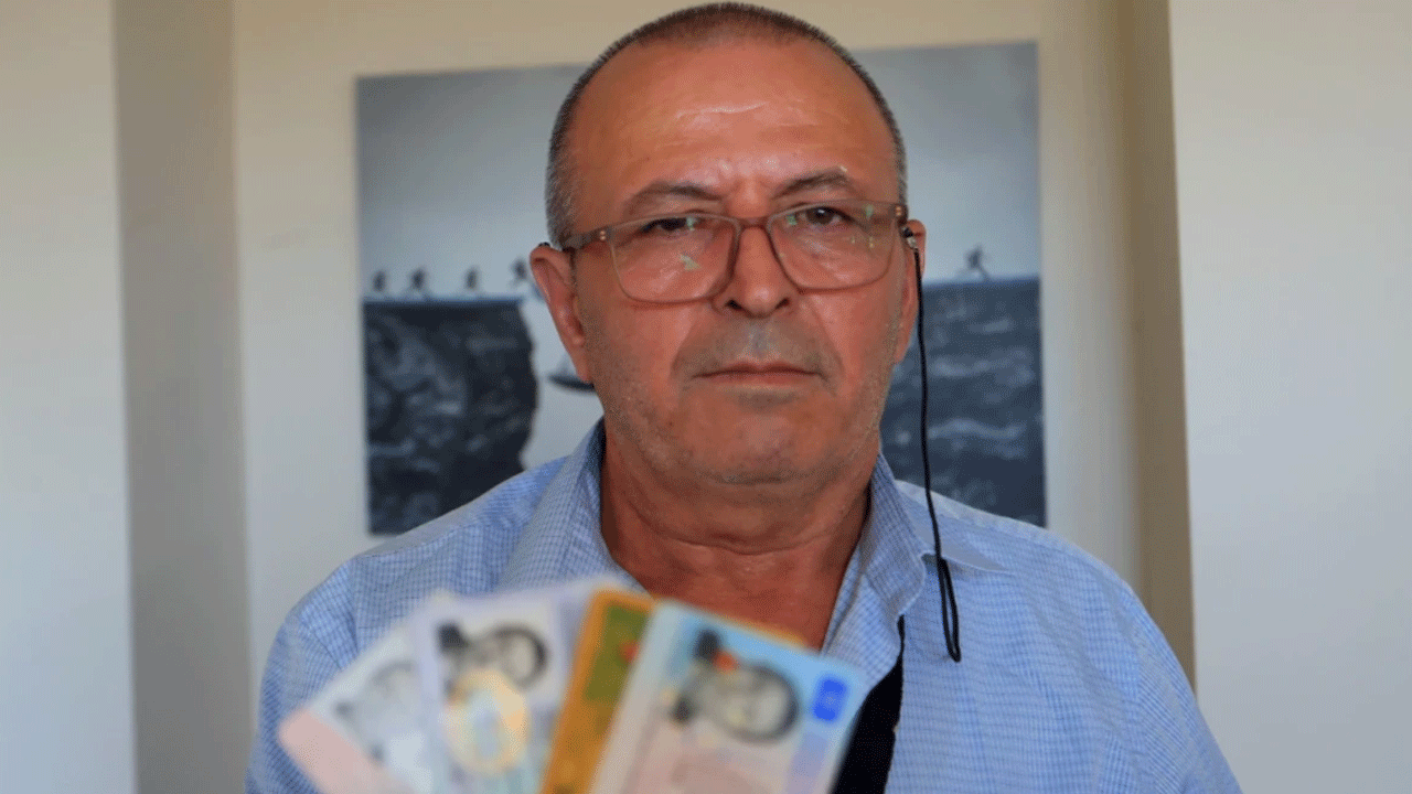 Kendinin bulunması için dava açtı!