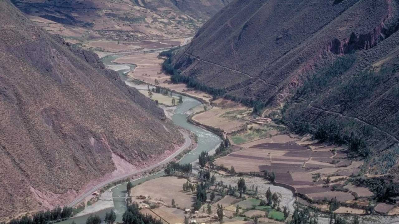 Korkunç heyelan: 12 ölü, 57 kayıp