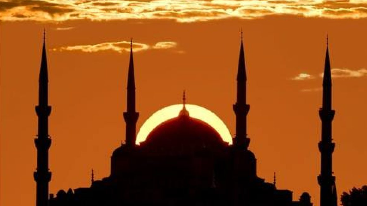 Laikliğin gölgesinde unutulan hakikat