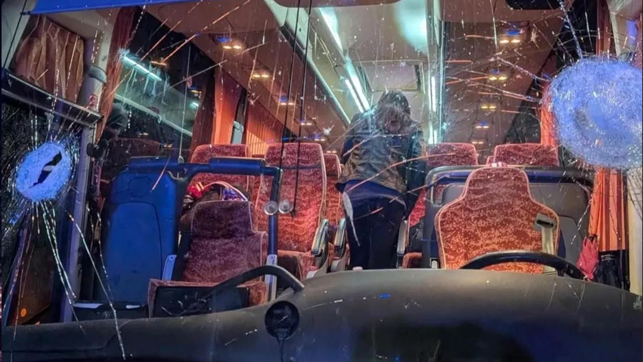 Maç dönüşü takım otobüsüne pusu: Şoför öldürüldü! Fenerbahçe’ye Trabzon’daki saldırıyı hatırlattı!