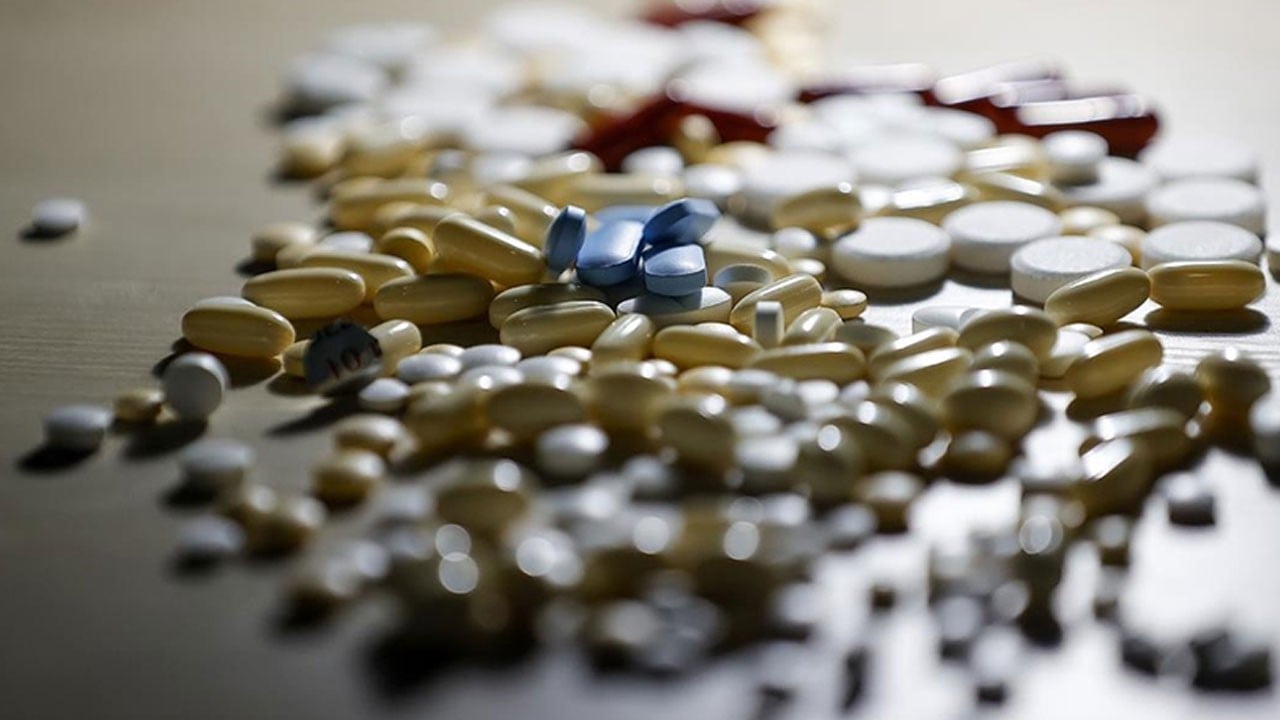 Masum sanılıyor ama zararlı! Çocuklar ateşlenince antibiyotik verilir mi?