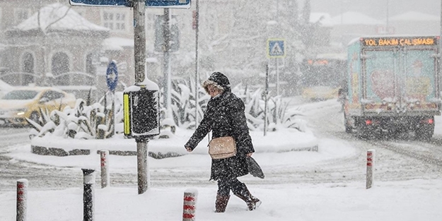 Meteoroloji’den ülke geneli için soğuk hava ve buzlanma uyarısı! Cumartesi başlayacak, perşembeye kadar etkili olacak!