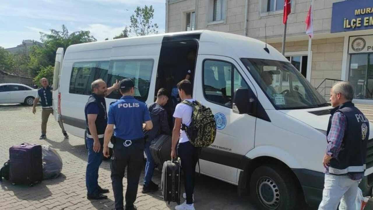 Muratlı’da kaçak işçi operasyonu! İnşaatlarda çalışan 7 kişi gözaltına alındı