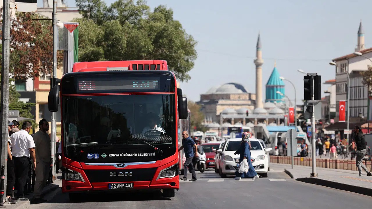 Öğrenciye en ucuz ulaşım Konya’da