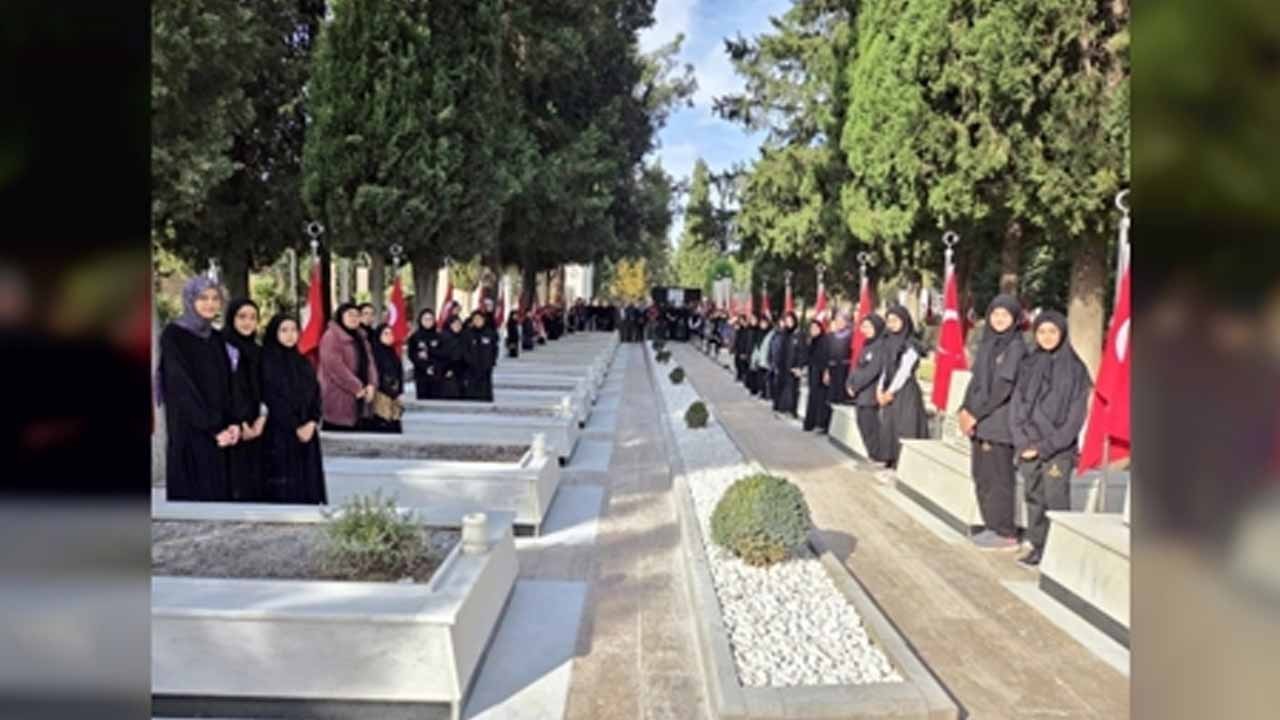 Öğretmenler Günü’nde anlamlı ziyaret! Şehit Öğretmenler Abidesi doldu taştı