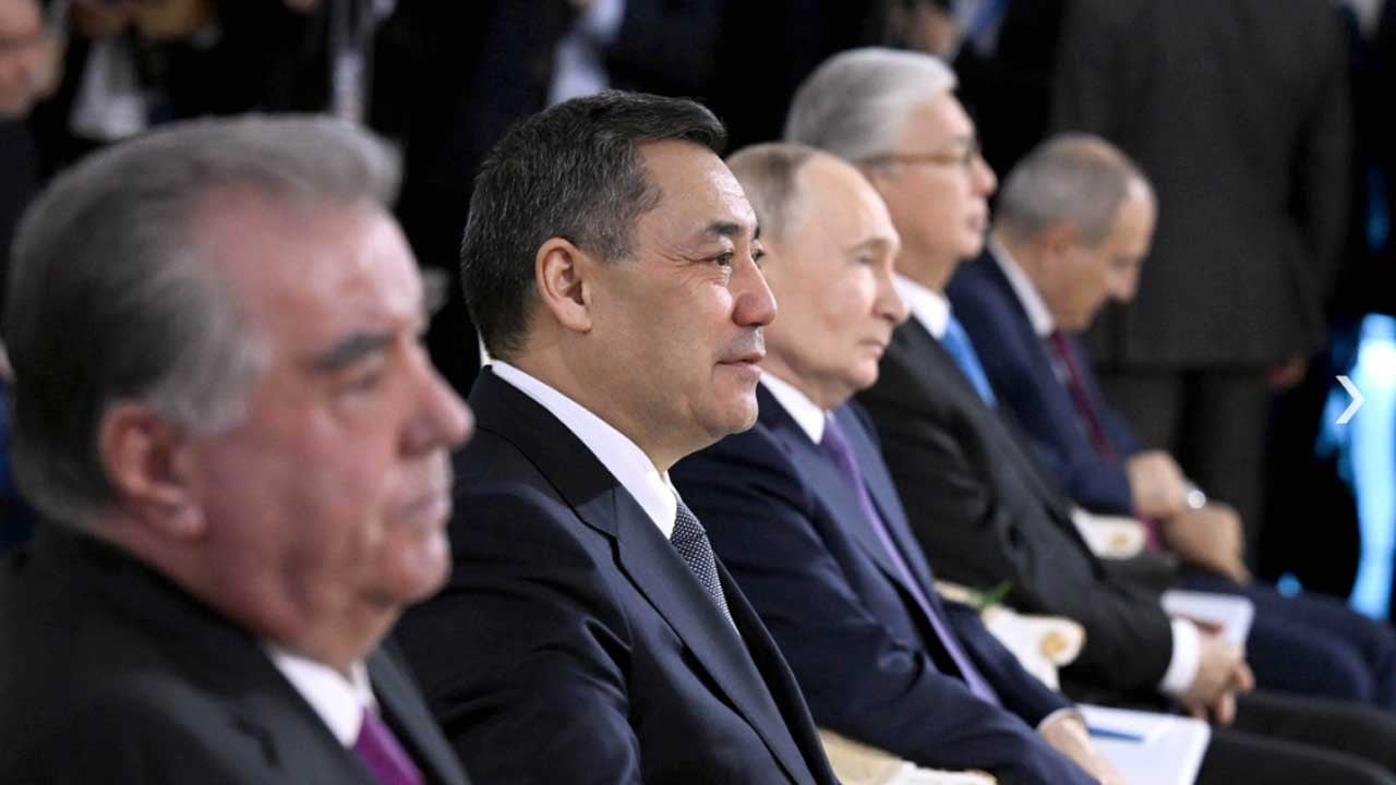 Orta Asya liderlerine Lev Tolstoy Barış Ödülü