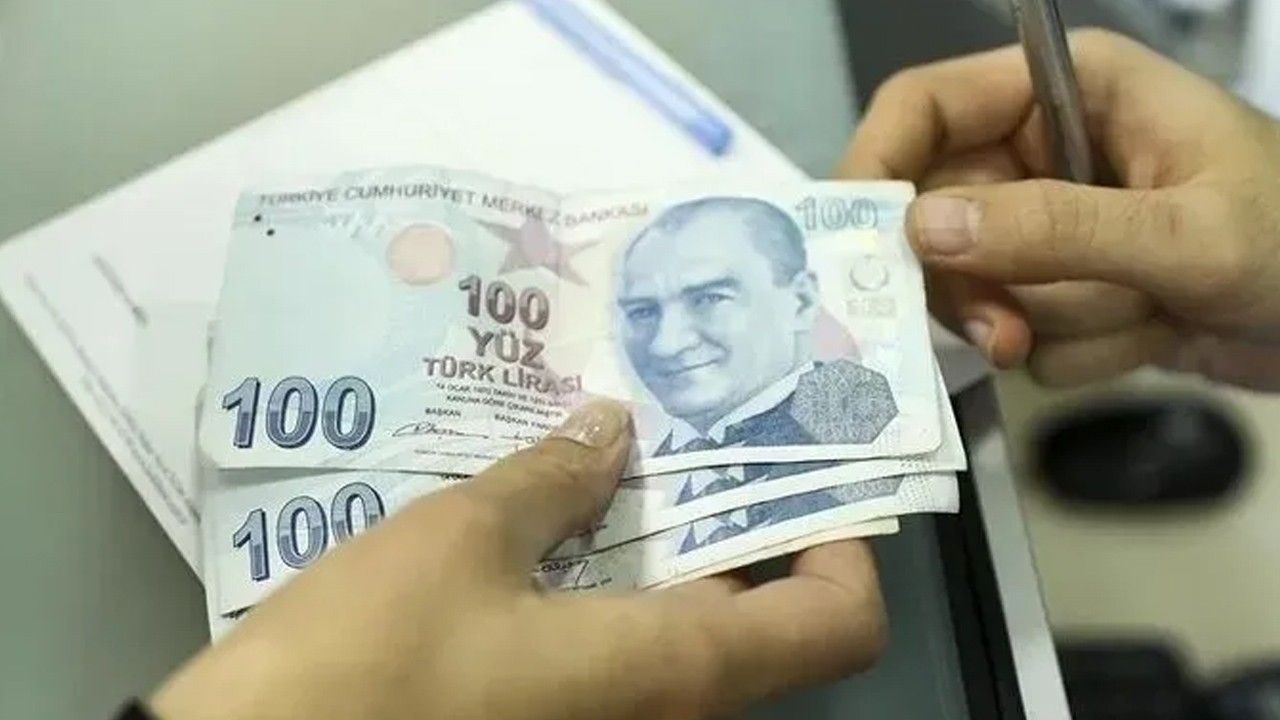 polis, öğretmen, hemşire, doktor maaşları ne kadar olacak, ne olacak? Memur yüzde kaç alacak? Merak konusu oldu....