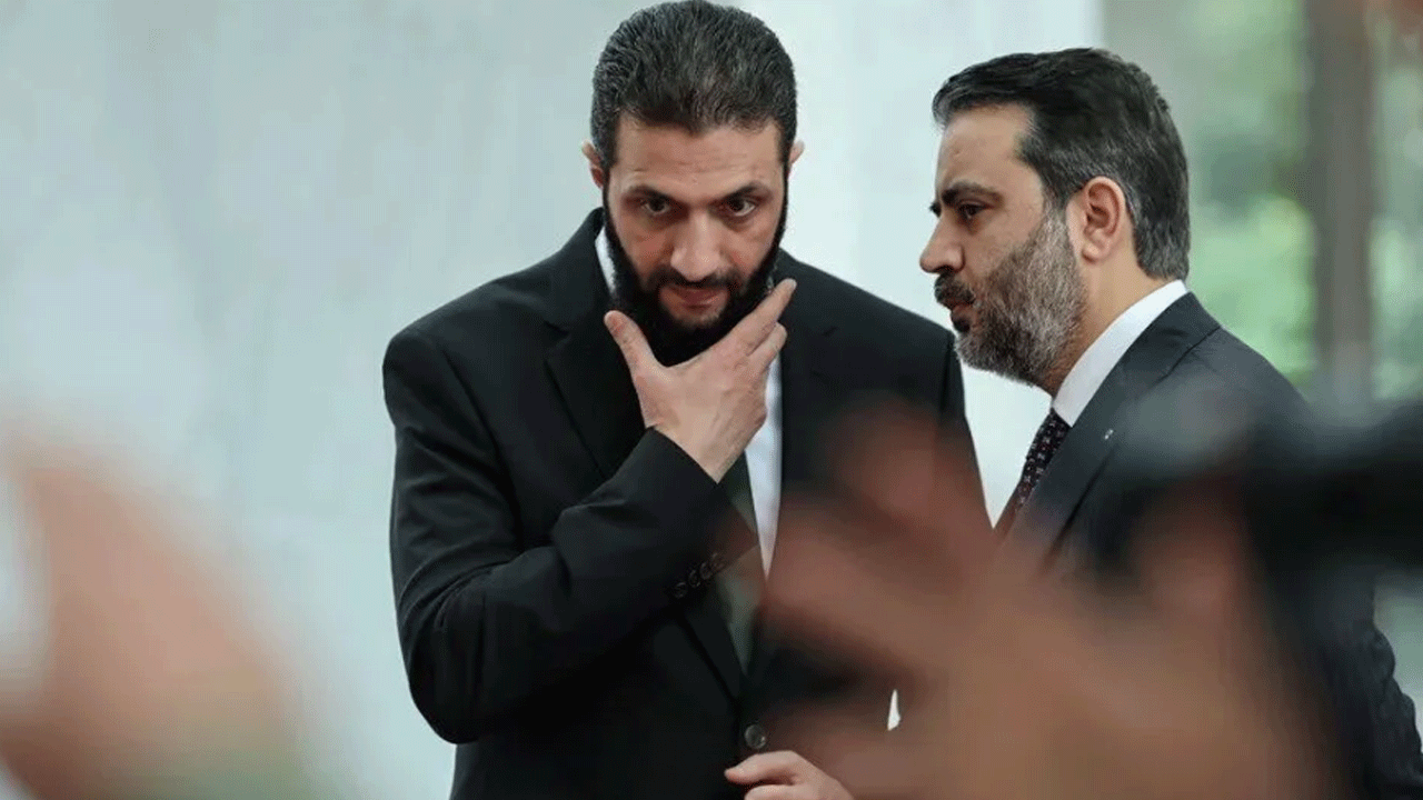 Suriye, Esad rejiminden kaçan 21 diplomatı onurlandırdı