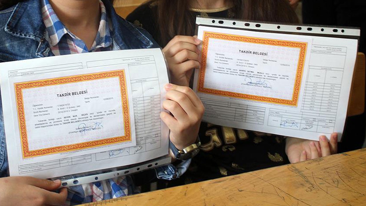 Takdir kaç puanla alınır? Ortaokul ve lise takdir–teşekkür ortalaması