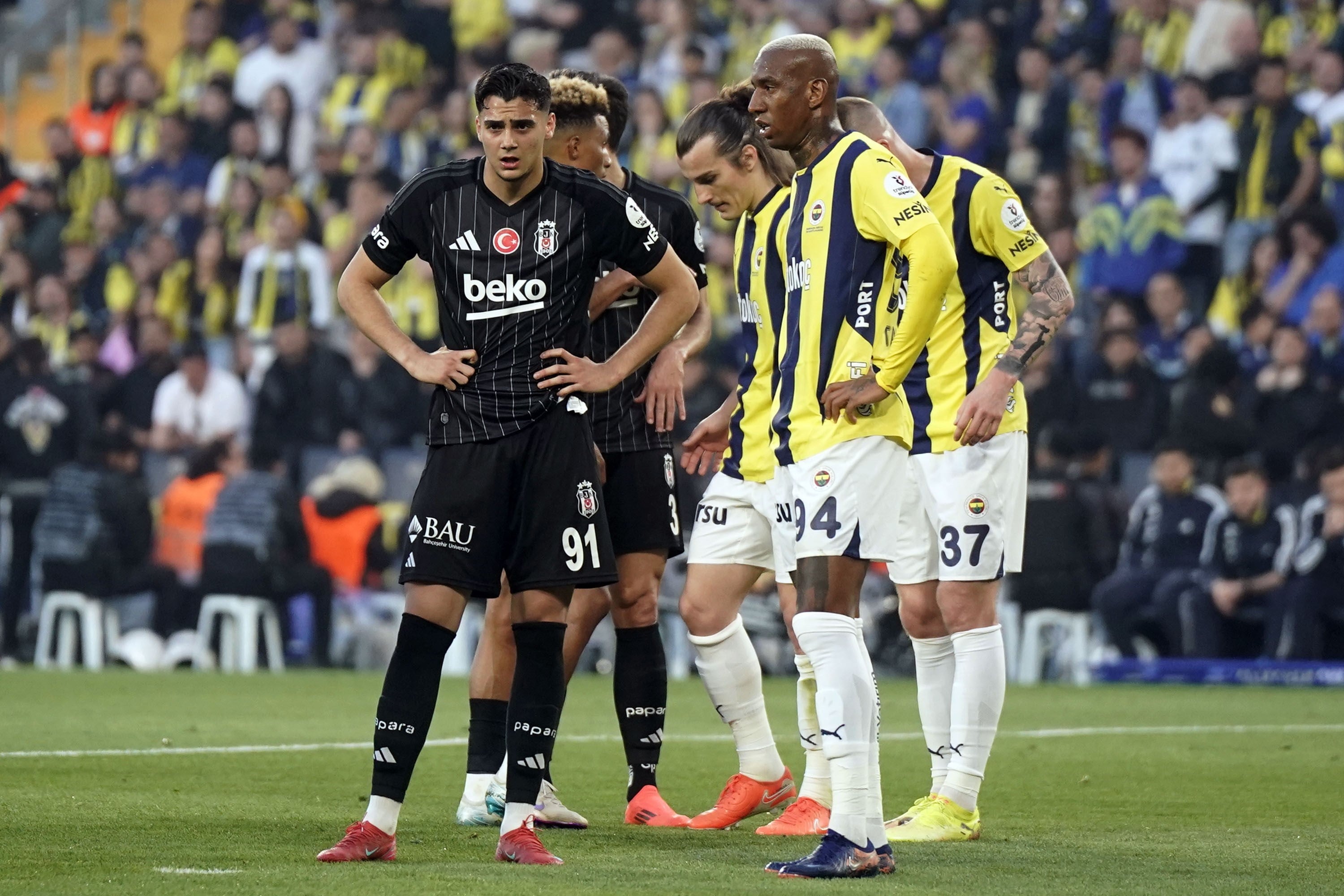 Tarihi rekabet yeniden sahada! Beşiktaş ve Fenerbahçe 362. Kez karşı karşıya!