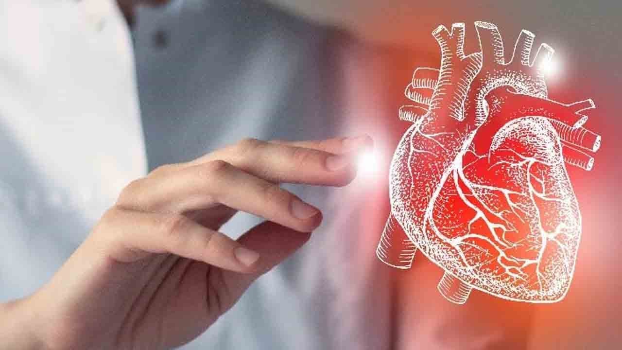 Tıpta ilk! Açık kalp tarih oluyor: İlk neştersiz bypass yapıldı