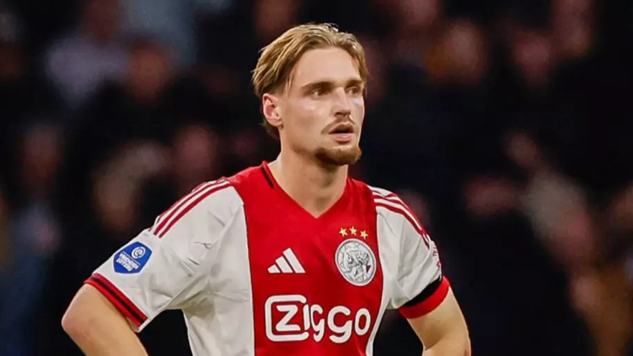 Transferde domino taşı etkisi: Fenerbahçe Guendouzi’yi aldı, Lazio yerini Hollandalıyla doldurdu!