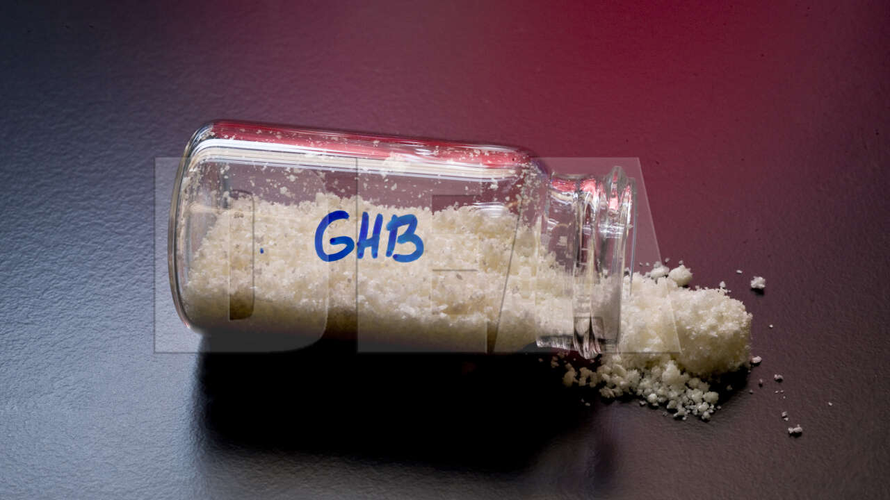 Uzmanlar uyarıyor: Cafelerde içeceğe karıştırılan bu madde hafıza silinmesine yol açıyor!