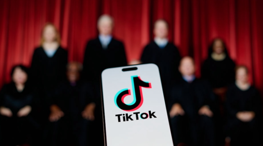 Yargıtay'dan emsal karar: TikTok’taki paylaşım boşanma sebebi sayıldı