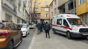 Yaşlı kadın evinde istiflediği giysi yığınlarının arasında ölü bulundu