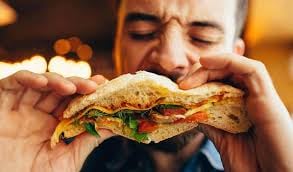 Yeme Bozukluğu Nedir? Yaygın Belirtileri Nasıl Anlaşılır?