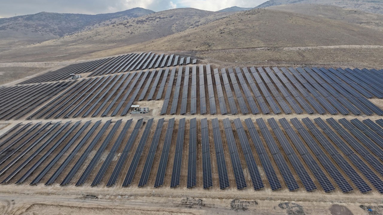 Yeşil dönüşüm sonuç verdi! Bu OSB elektriğinin yüzde 56’sını GES’ten sağlıyor