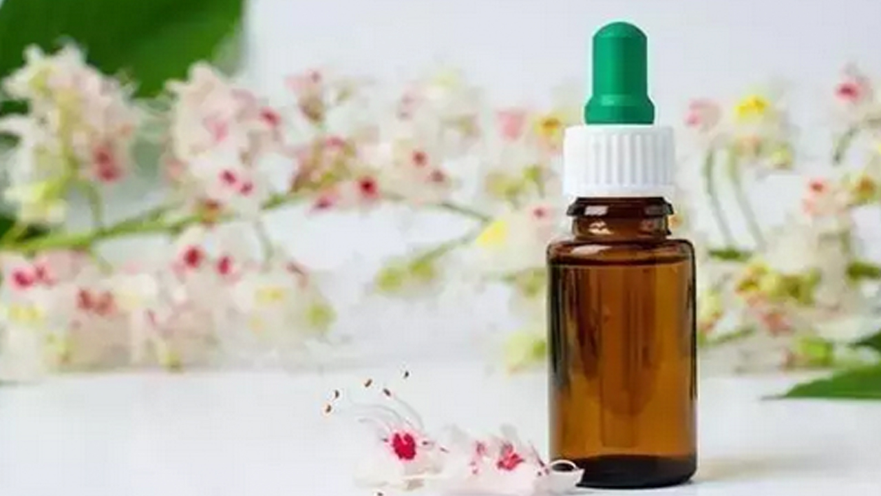 Foto - 1 damlası tek gecede 10 yaş gençleştiriyor! 