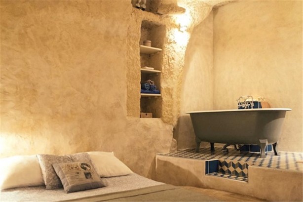 Foto - 1 Euro'ya mağara alıp eve dönüştürdüler!