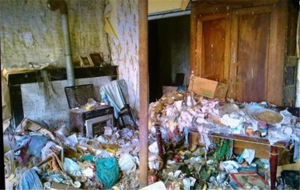 Foto - 1 Euro'ya mağara alıp eve dönüştürdüler!