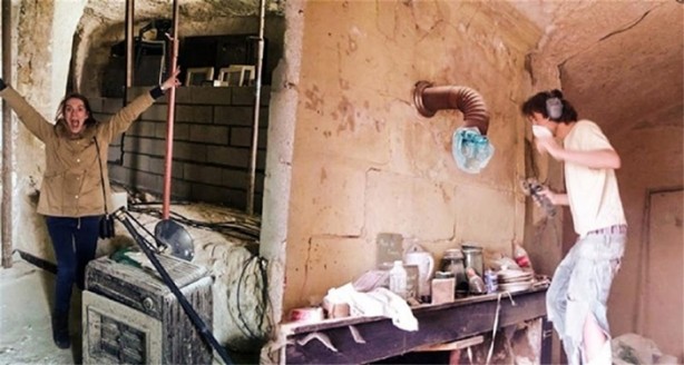 1 Euro'ya mağara alıp eve dönüştürdüler!