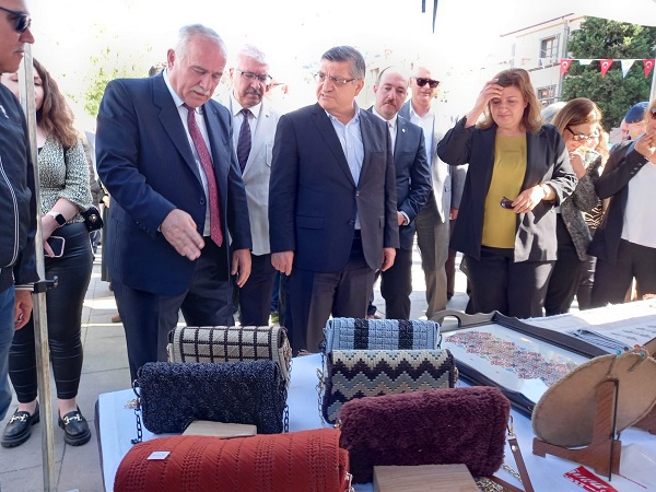 Foto - 1 günde 1 ton kestane tüketildi