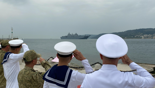 Foto - 1 günlük askerlik heyecanı! TCG Anadolu'yu selamladılar